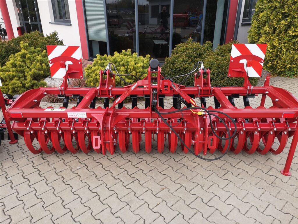 wał przedni daszkowy