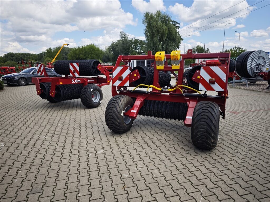 Wał uprawowy z włóką