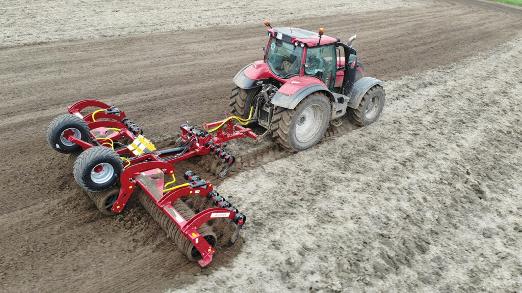 Wał uprawowy z włóką