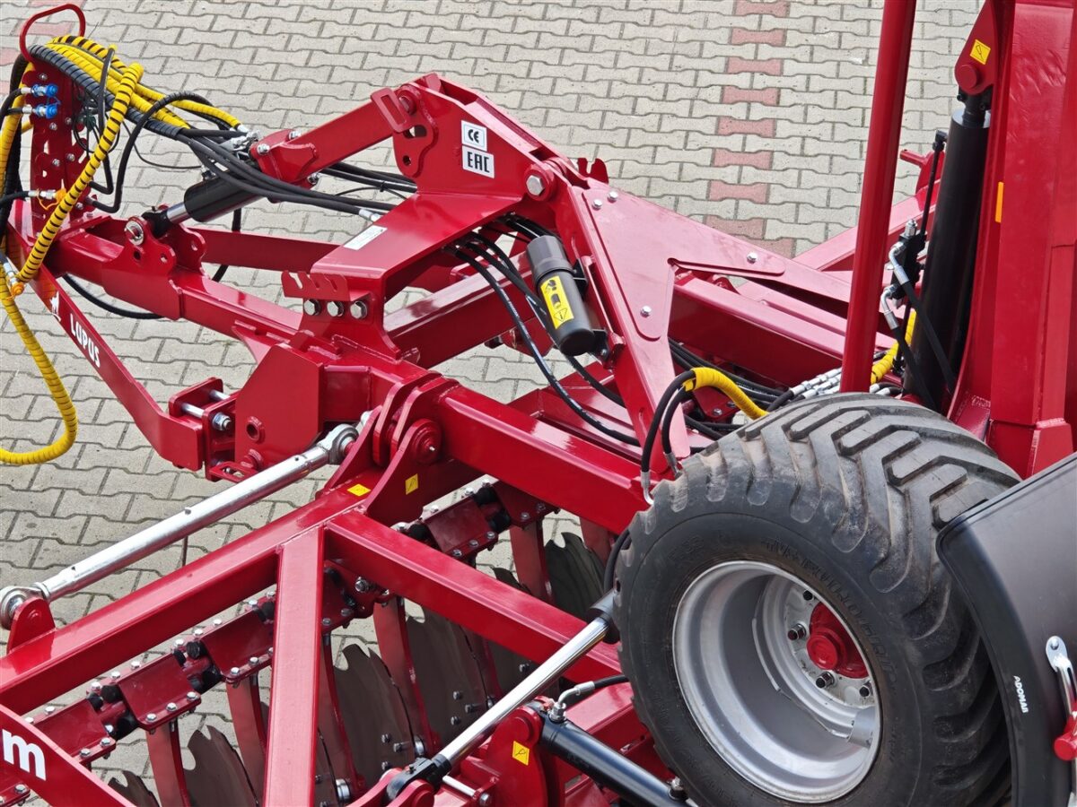 Brona talerzowa hydraulicznie składana LUPUS - obrazek 7