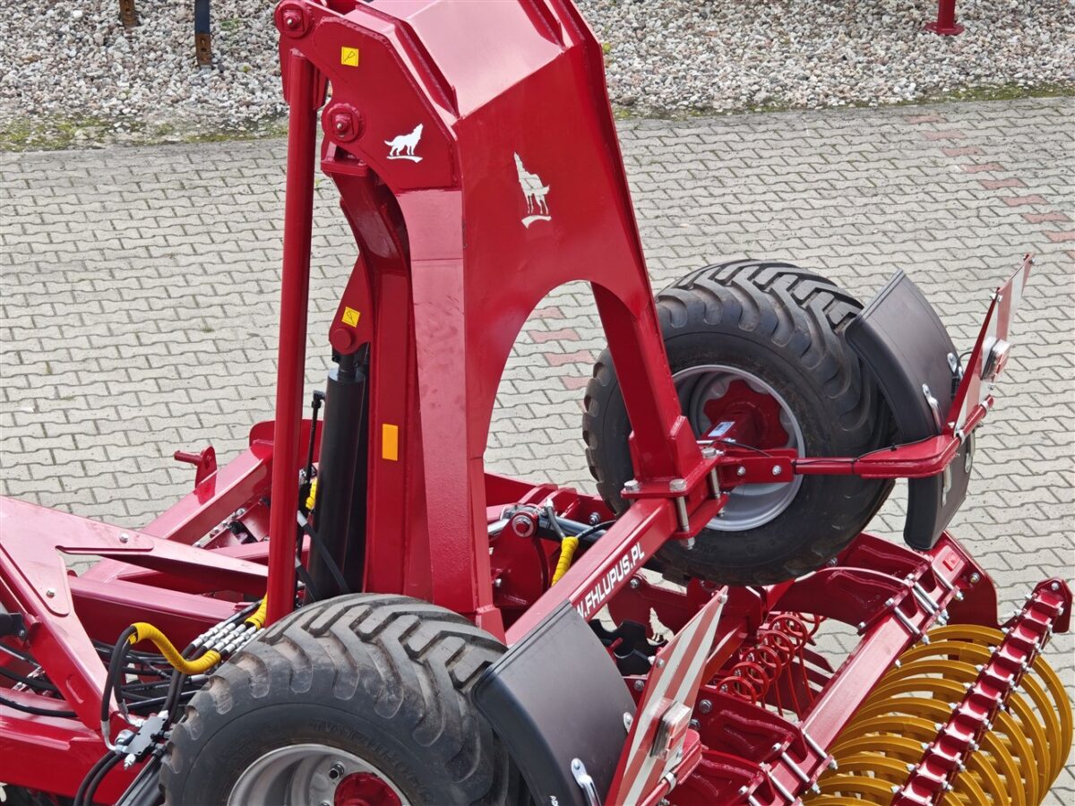 Brona talerzowa hydraulicznie składana LUPUS - obrazek 14