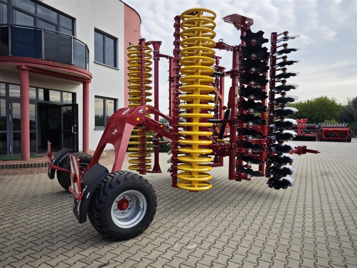 Brona talerzowa hydraulicznie składana LUPUS - obrazek 20